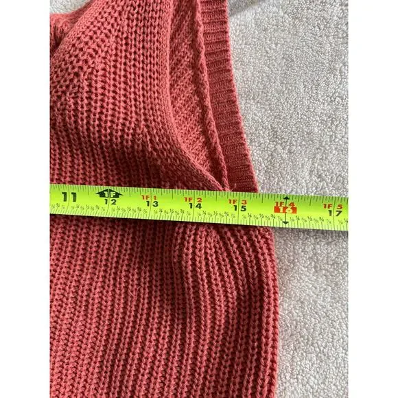 Lulu's Knit Cropped Twist Back Tank Top Size Medium Summer Crop Festival - Picture 6 of 6